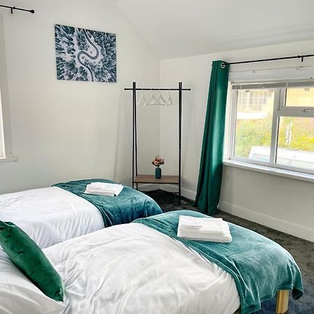 Apartamento Perfect For Contractors & Families! 7 Beds Free Parking Birmingam Exterior foto